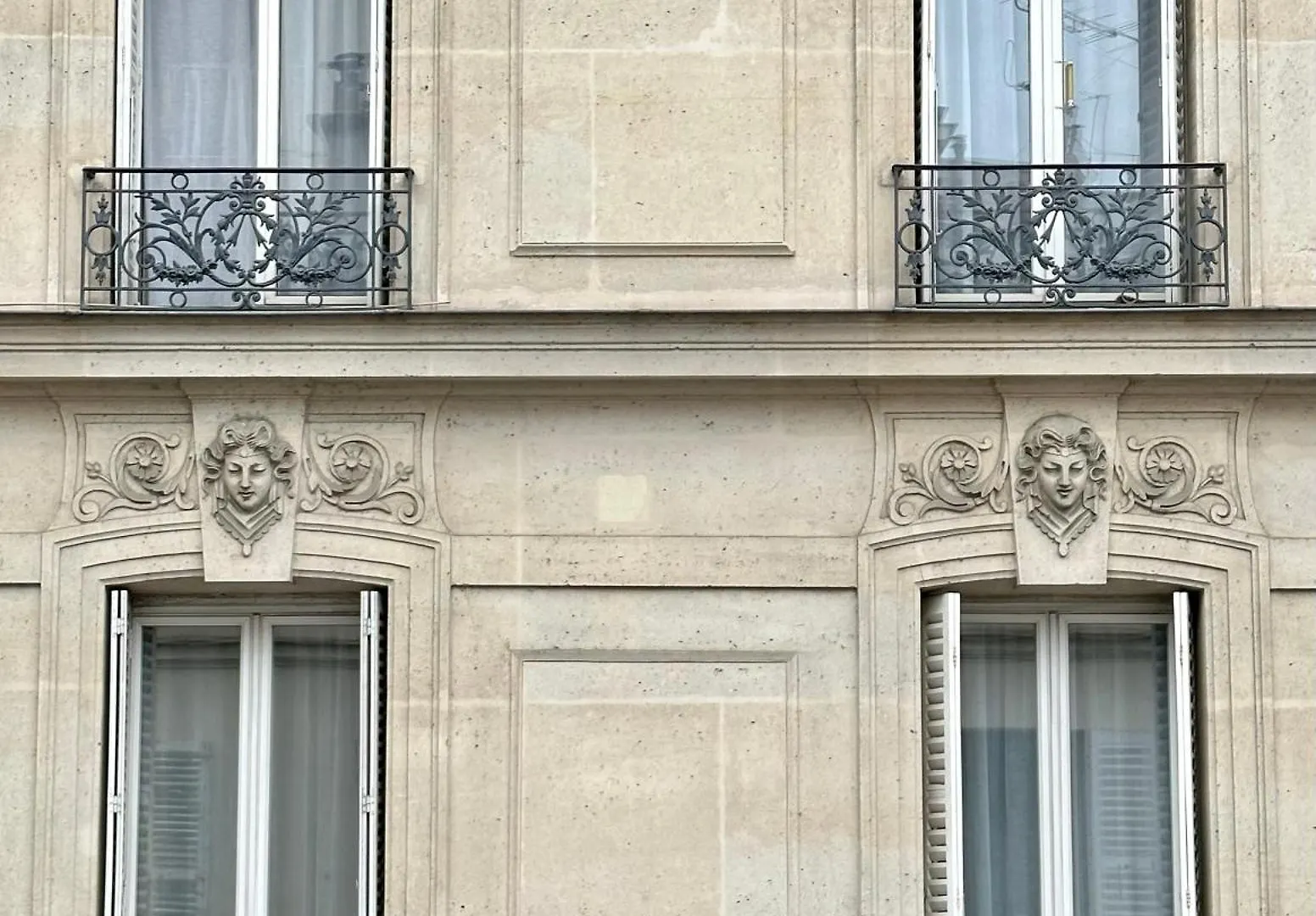 Charming With Eiffel Tower View Apartment *